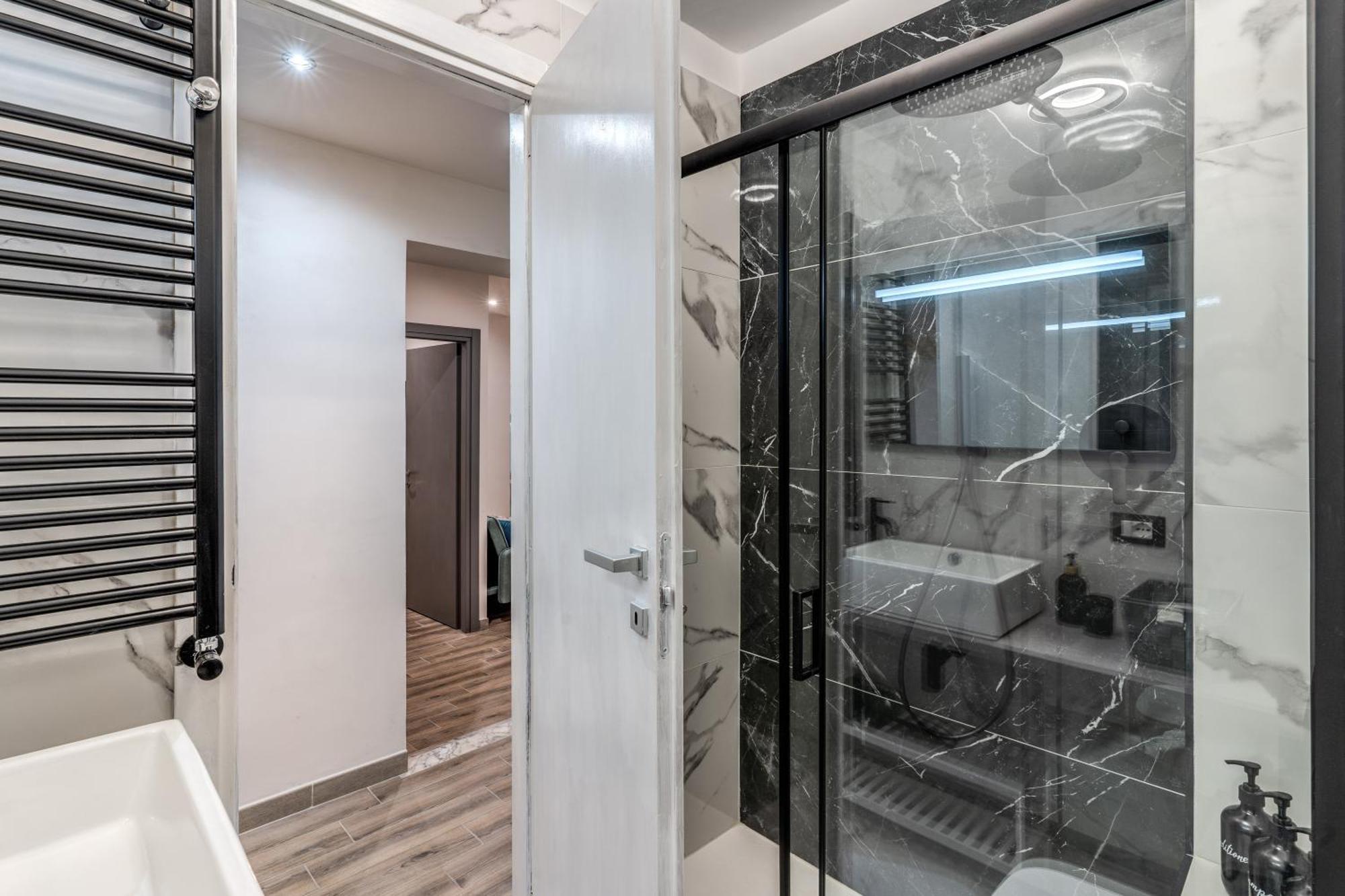 Apartamento Nala & Kira - Two Big For Groups In The Center Of *